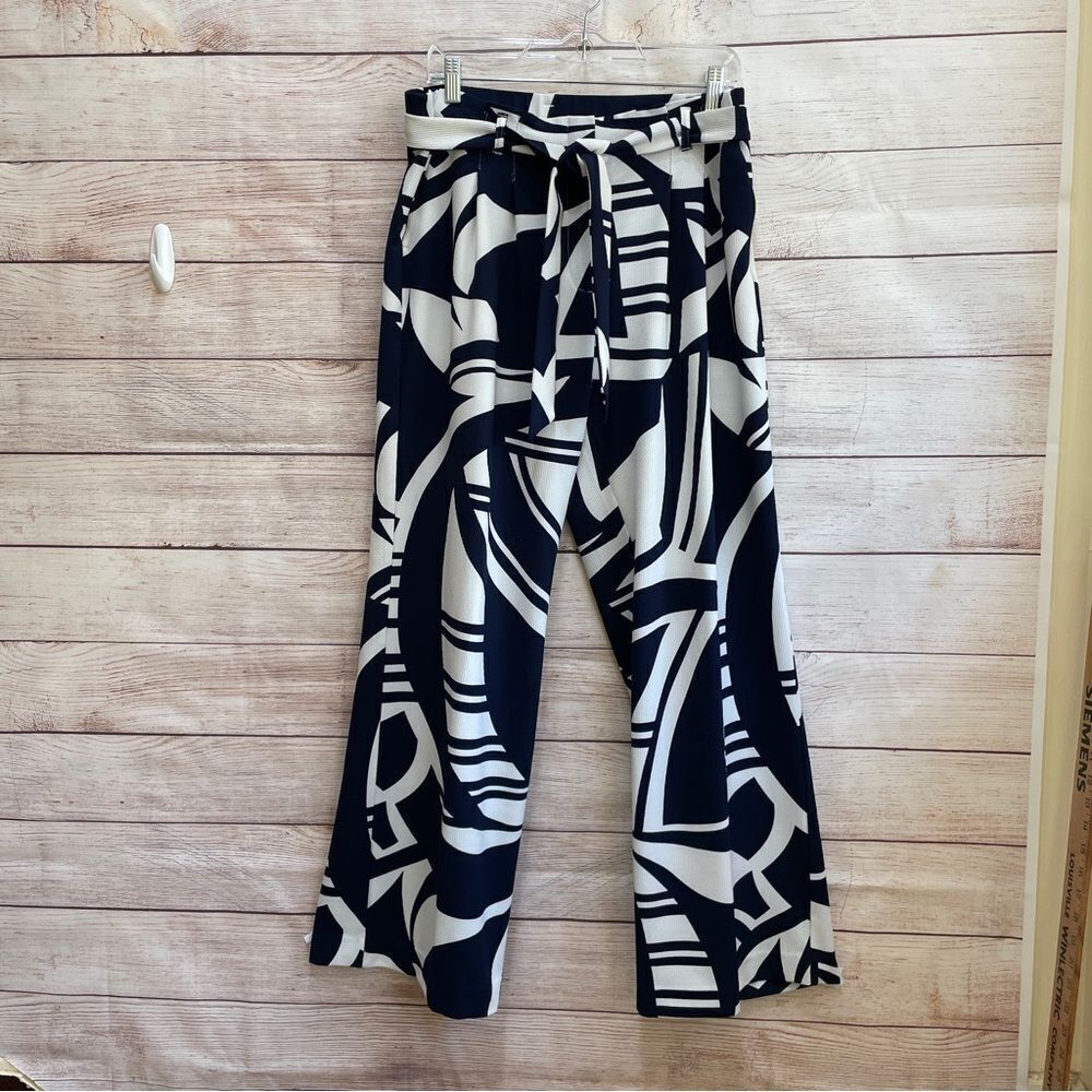 CHICO’S WIDE LEG TROUSERS IN NAVY BLUE AND‎ WHITE GEOMETRIC PRINT